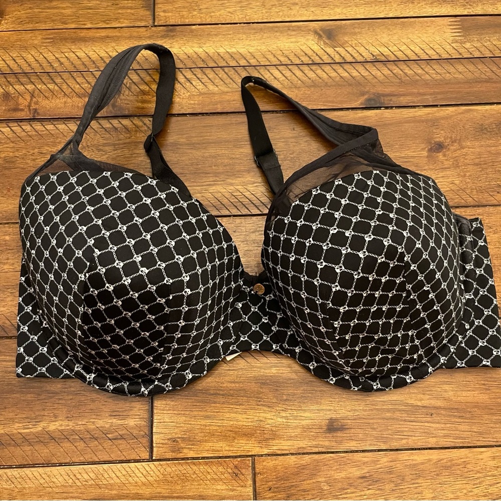 Cacique Black and White Bra With Mesh Size 38 DD - Picture 5 of 6